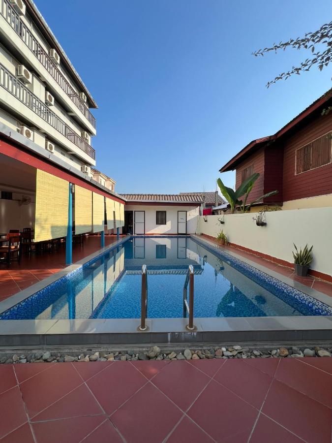Jasmine Vangvieng Hotel Vang Vieng Eksteriør billede