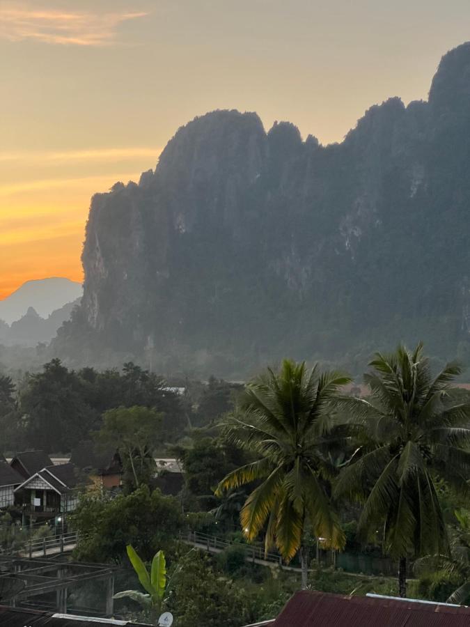 Jasmine Vangvieng Hotel Vang Vieng Eksteriør billede