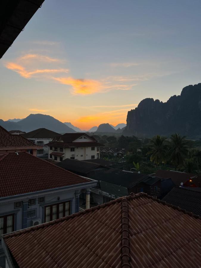 Jasmine Vangvieng Hotel Vang Vieng Eksteriør billede