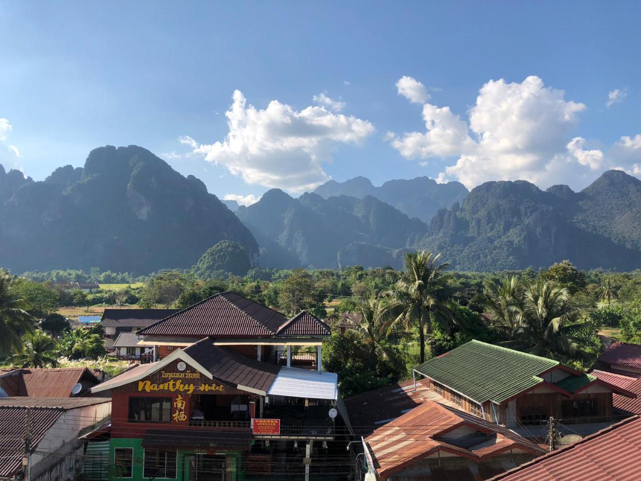 Jasmine Vangvieng Hotel Vang Vieng Eksteriør billede