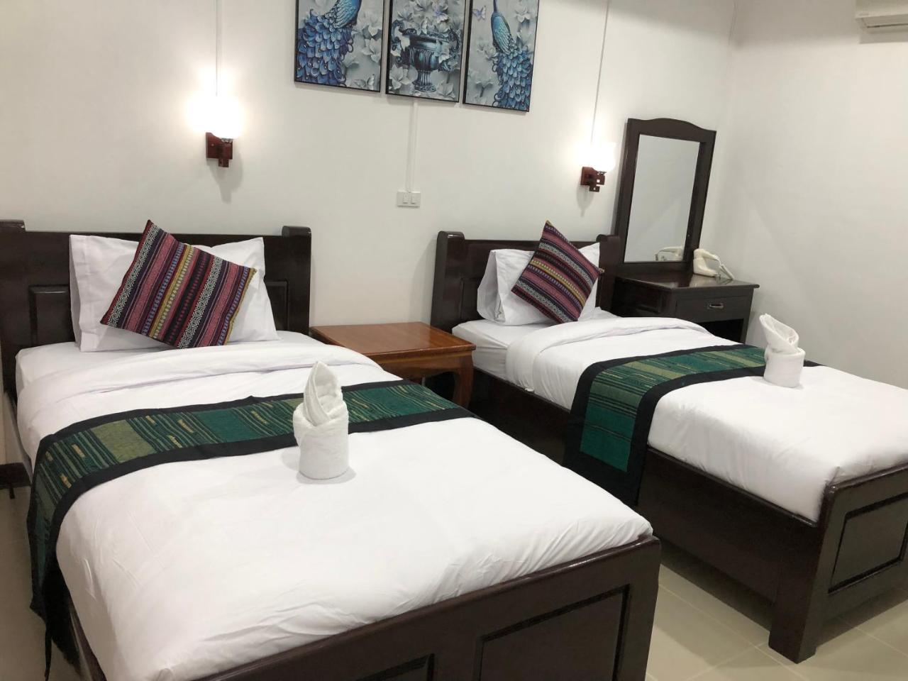 Jasmine Vangvieng Hotel Vang Vieng Eksteriør billede
