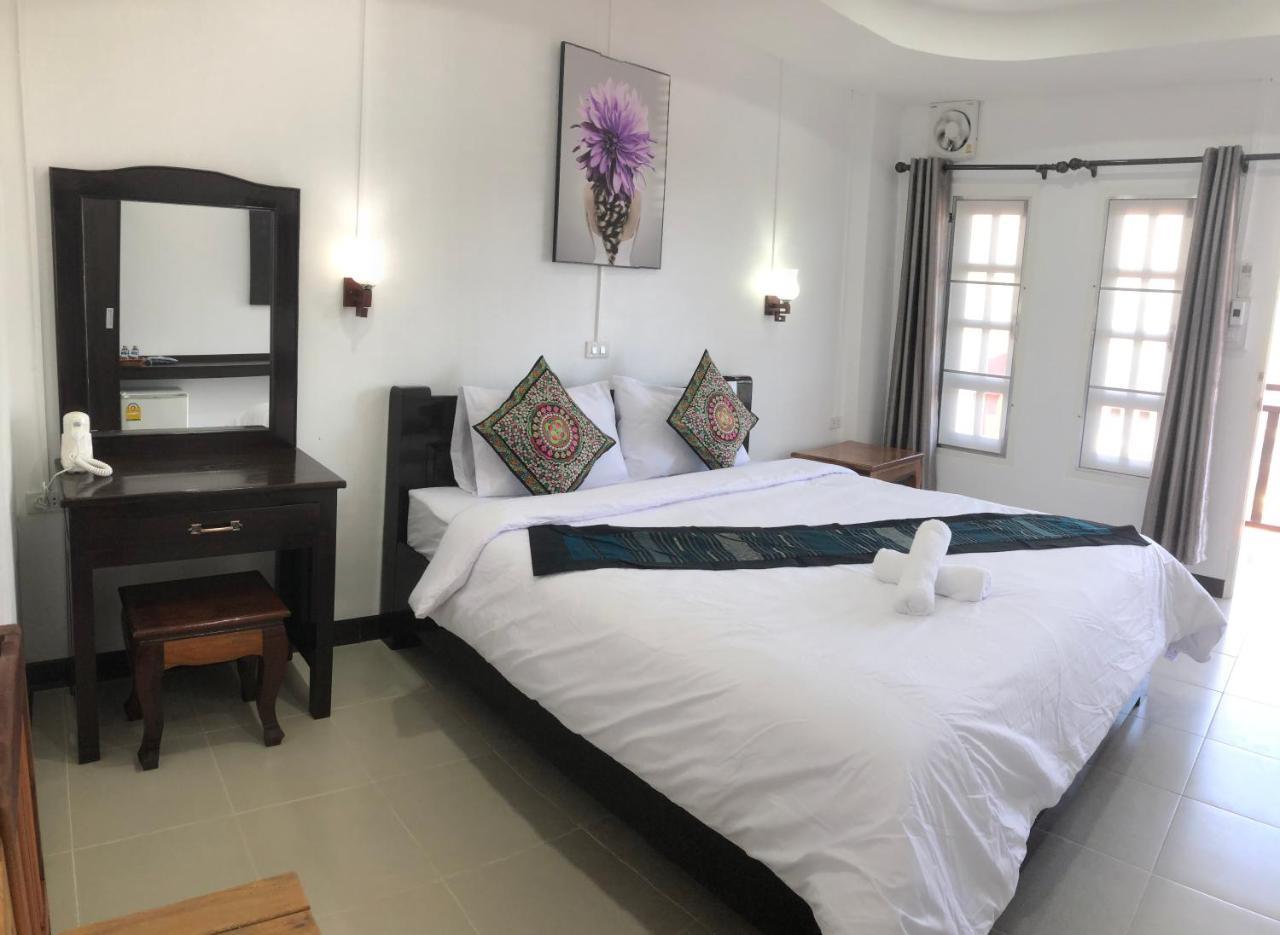 Jasmine Vangvieng Hotel Vang Vieng Eksteriør billede