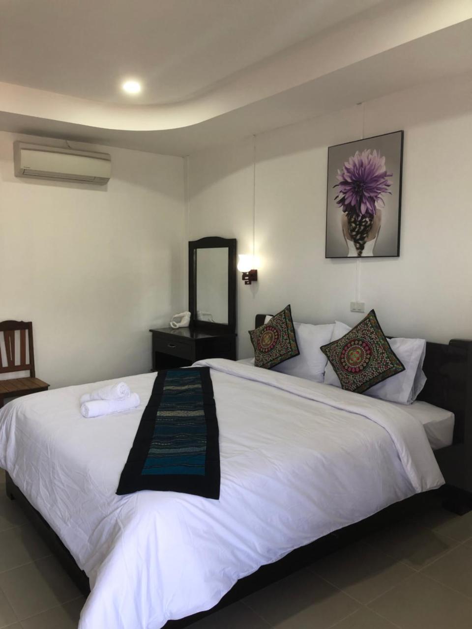 Jasmine Vangvieng Hotel Vang Vieng Eksteriør billede