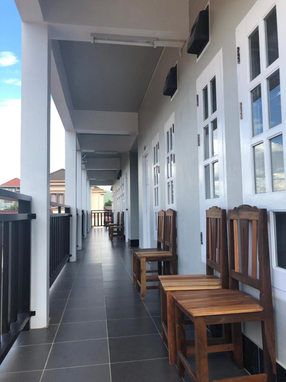Jasmine Vangvieng Hotel Vang Vieng Eksteriør billede